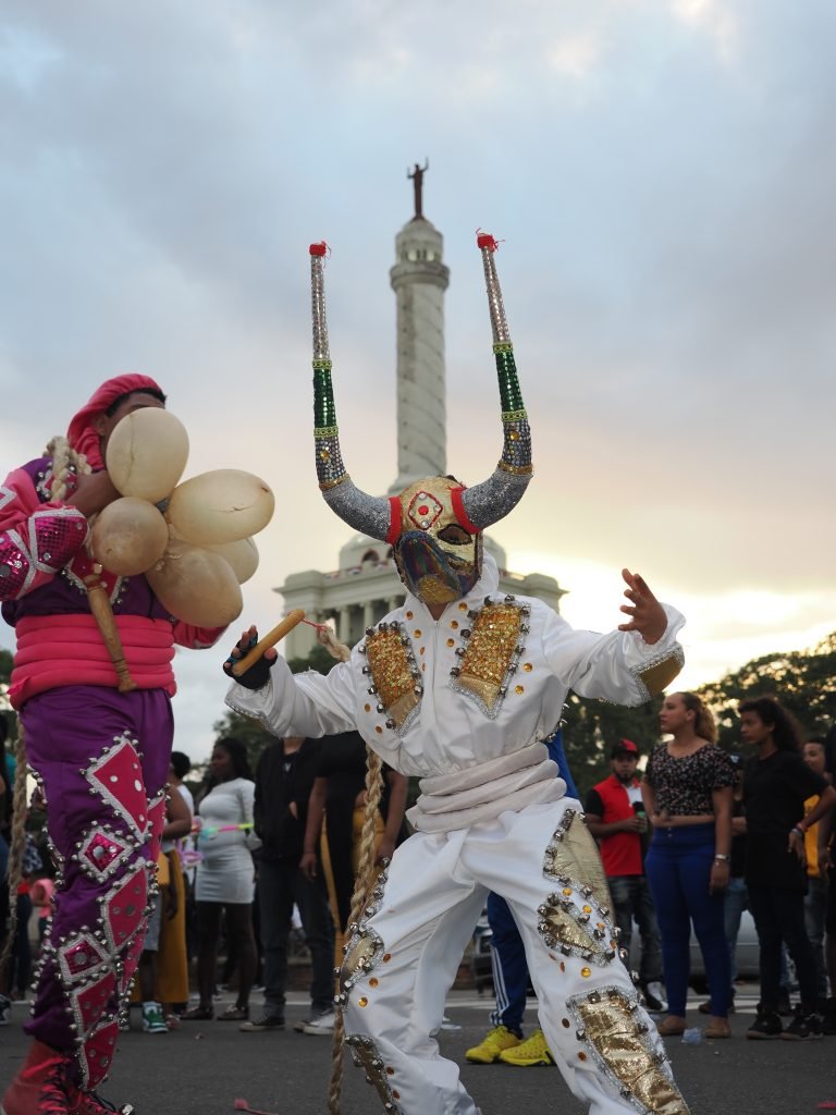 Carnaval junto al Monumento