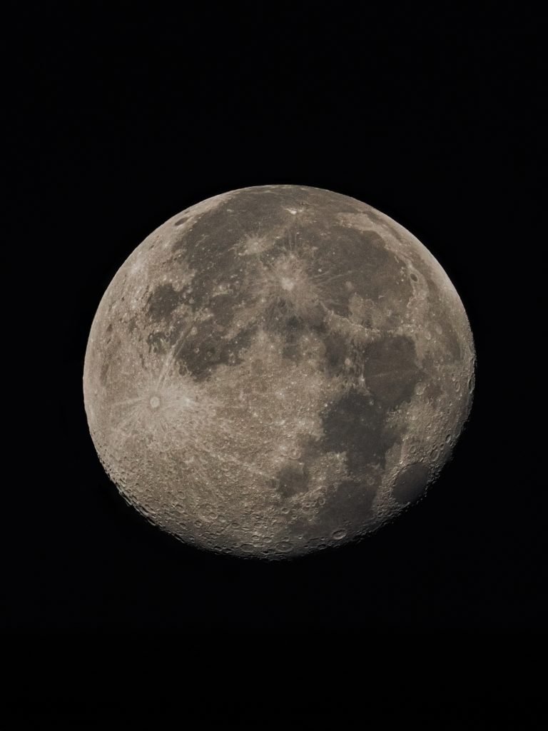 Luna
